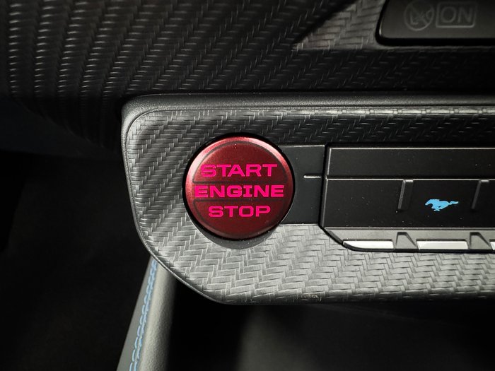 2024 Ford Mustang Dark Horse