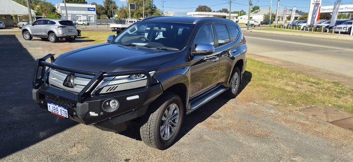 2022 Mitsubishi Pajero Sport GLX