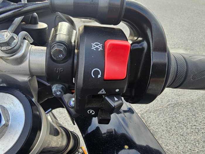 2006 Suzuki SV1000 Red
