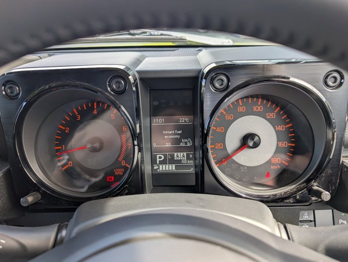 2025 SUZUKI JIMNY GLX XL
