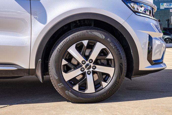 2022 Kia Sorento Sport
