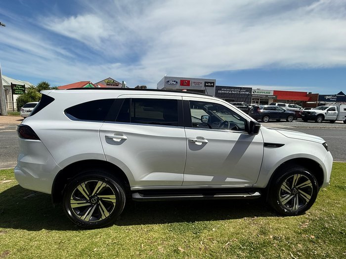 2025 Isuzu MU-X LS-T