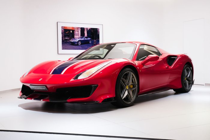 2019 Ferrari 488 Pista Spider F142 RED