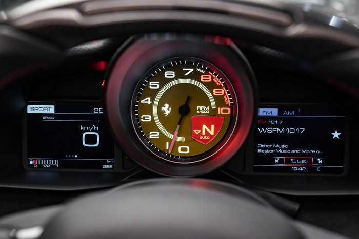 2019 Ferrari 488 Pista Spider F142 RED