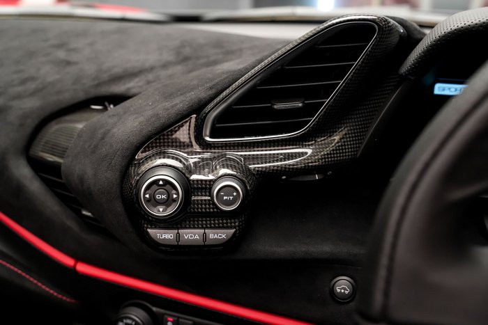 2019 Ferrari 488 Pista Spider F142 RED