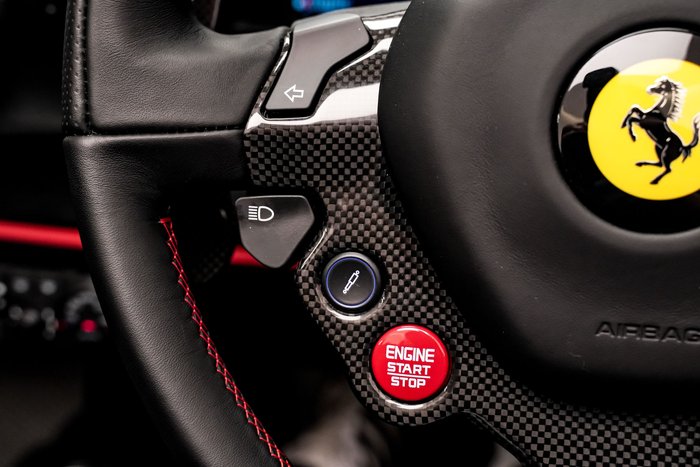 2019 Ferrari 488 Pista Spider F142 RED