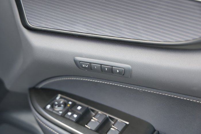 2025 Lexus NX450h+ NX450h+ F Sport 2.5L PHEV Auto CVT Wagon 2M00560 001