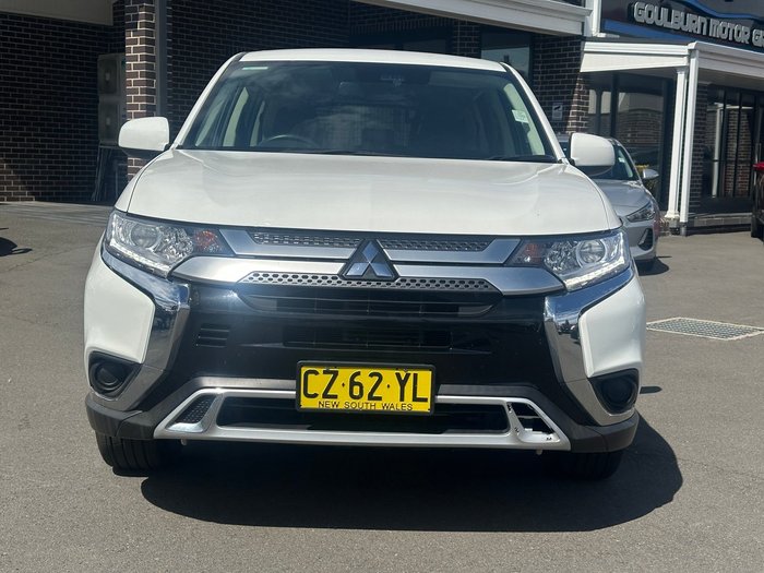 2021 MITSUBISHI OUTLANDER ES 5 SEAT (AWD)