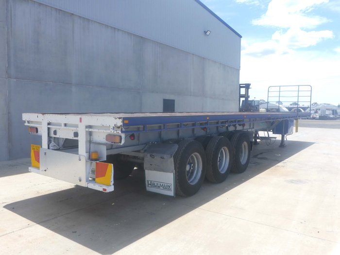 1999 Haulmark 48FT-73FT Flat Top Extendable