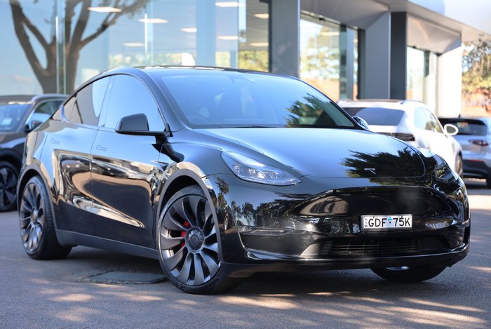 2023 Tesla Model Y Performance
