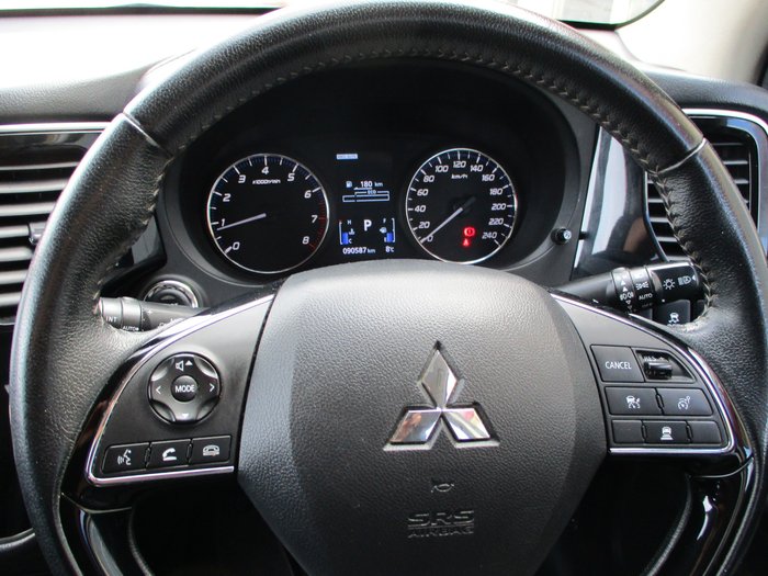 2019 Mitsubishi Outlander LS ZL MY20 White
