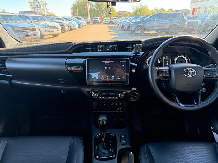 2018 Toyota Hilux Rugged X Orange