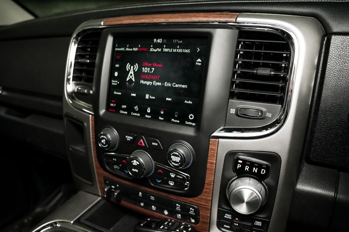 2020 RAM 1500 Laramie RamBox