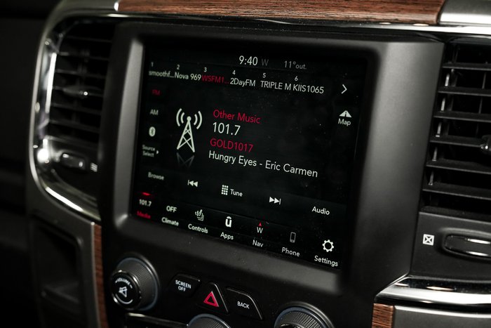 2020 RAM 1500 Laramie RamBox
