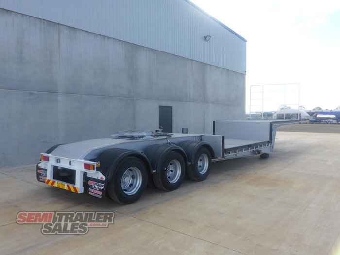 2000 Maxitrans 12 Pallet Dropdeck A Trailer