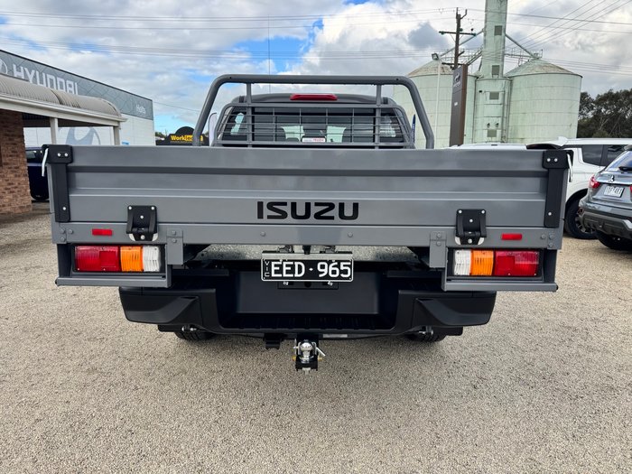 2025 ISUZU D-MAX LS-U
