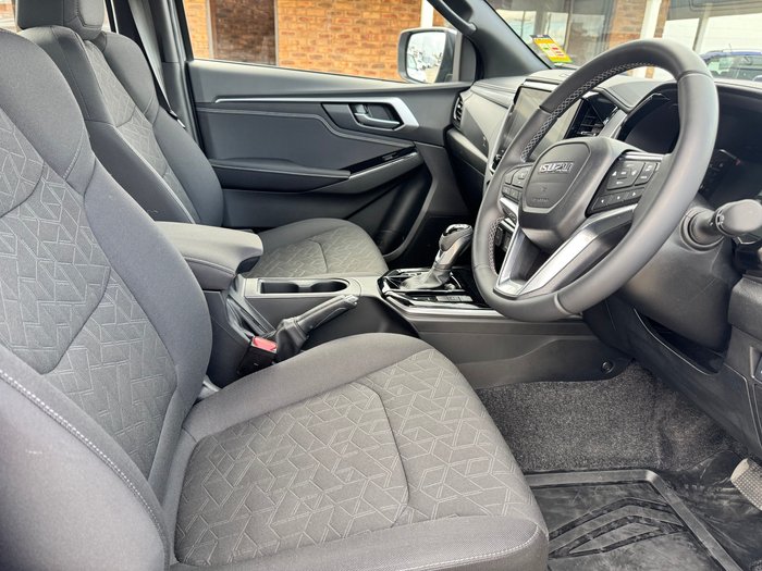 2025 ISUZU D-MAX LS-U