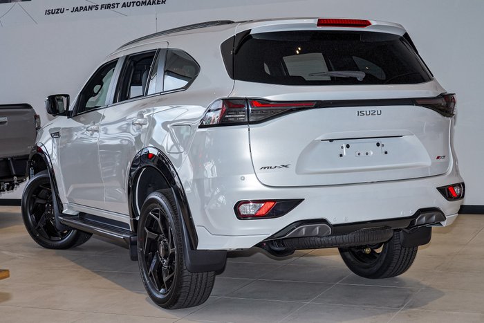 2025 Isuzu MU-X X-TERRAIN