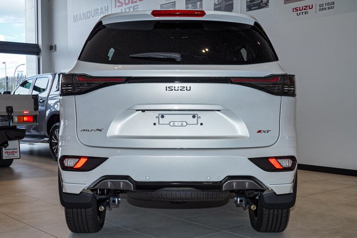 2025 Isuzu MU-X X-TERRAIN