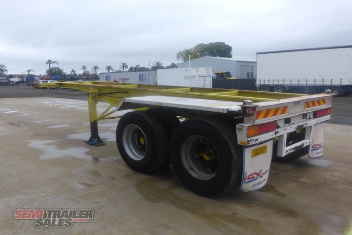1995 Krueger 20FT Skel