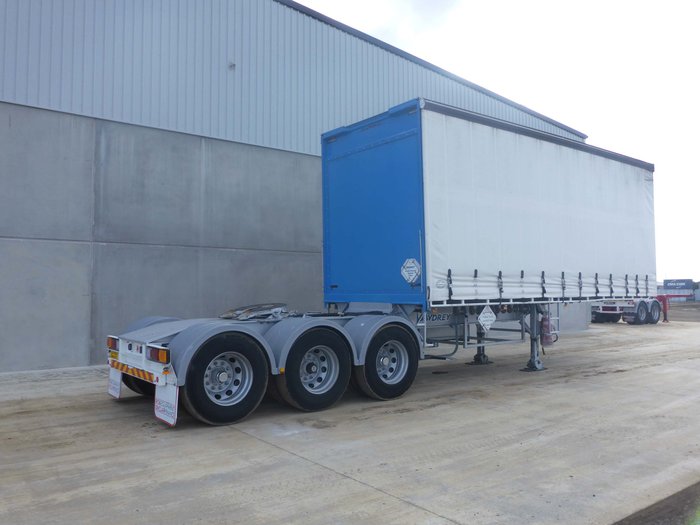 2014 Vawdrey 12 Pallet Curtainsider A Trailer