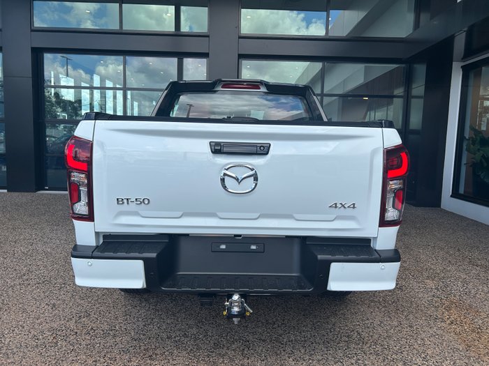 2025 Mazda BT-50 SP