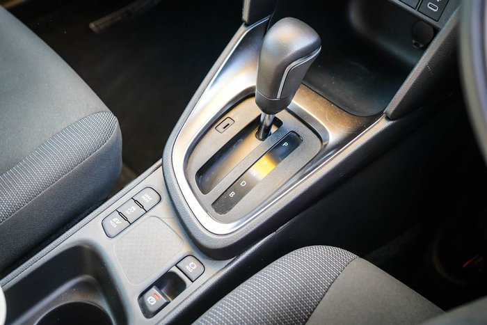 2024 Toyota Yaris Cross Hybrid GX