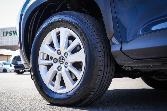 2024 Toyota Yaris Cross Hybrid GX