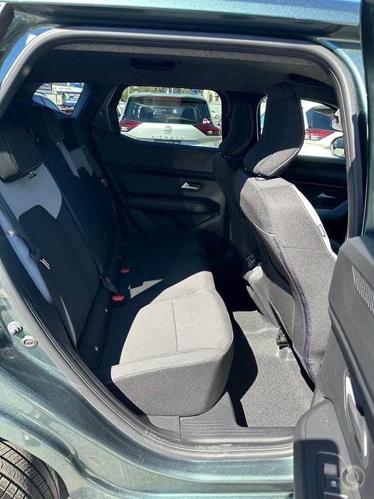 2025 Renault Duster Techno