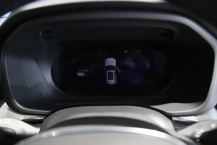 2024 Volvo XC60 Plus B5