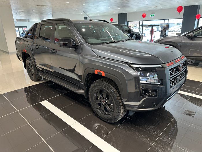 2025 NISSAN NAVARA