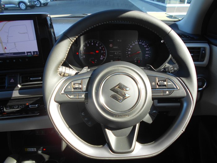 2025 Suzuki Swift Hybrid GLX