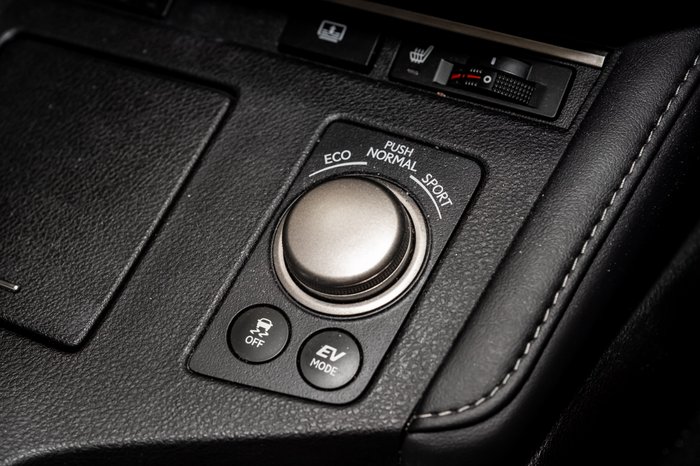 2018 Lexus ES300h Luxury 2.5L Hybrid Auto CVT Sedan