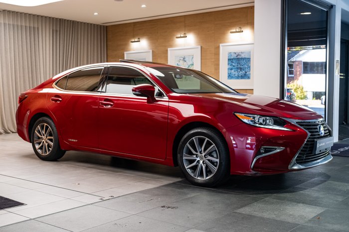 2018 Lexus ES300h Luxury 2.5L Hybrid Auto CVT Sedan