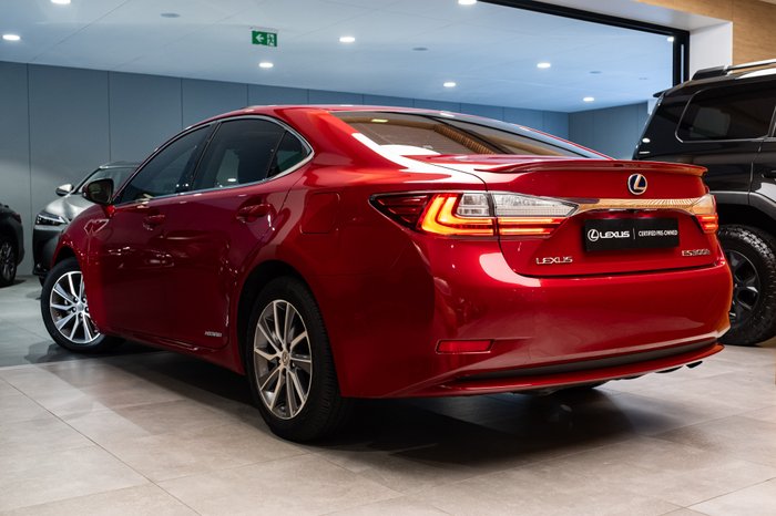 2018 Lexus ES300h Luxury 2.5L Hybrid Auto CVT Sedan