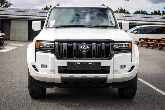 2025 Toyota PRADO VX