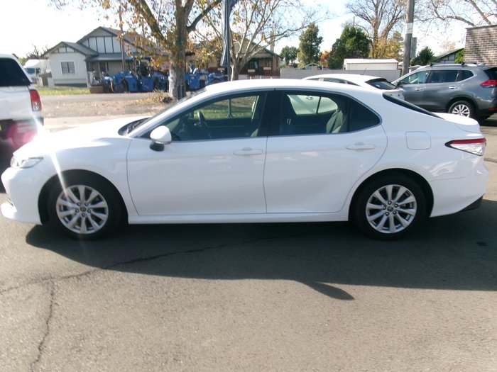 2019 Toyota Camry Ascent