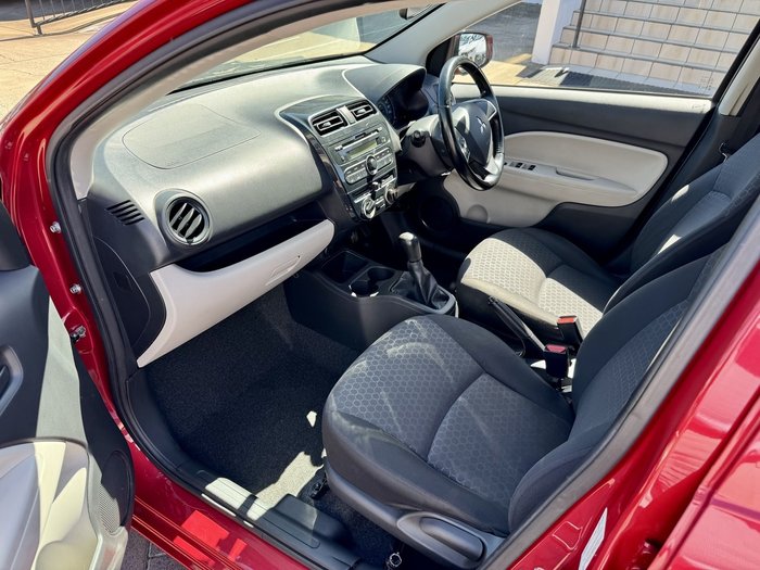 2013 Mitsubishi Mirage ES