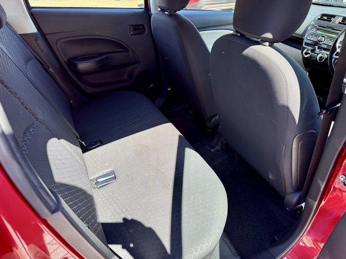 2013 Mitsubishi Mirage ES