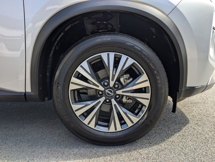 2024 Nissan X-TRAIL ST-L