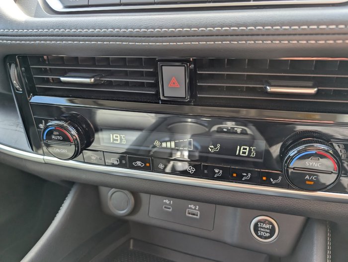 2024 Nissan X-TRAIL ST-L