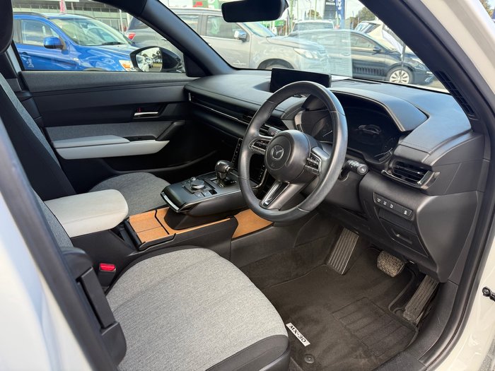 2021 Mazda MX-30 G20e Evolve