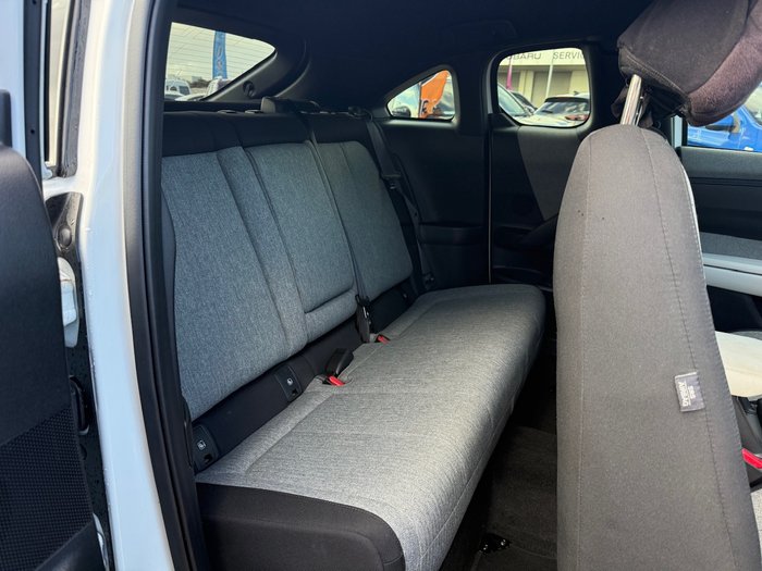 2021 Mazda MX-30 G20e Evolve