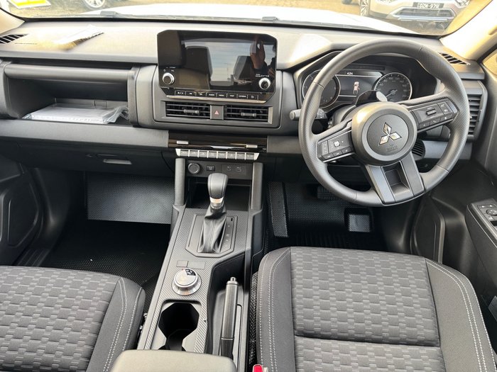 2026 MITSUBISHI Triton GLX+