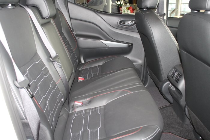 2025 Nissan Navara PRO-4X