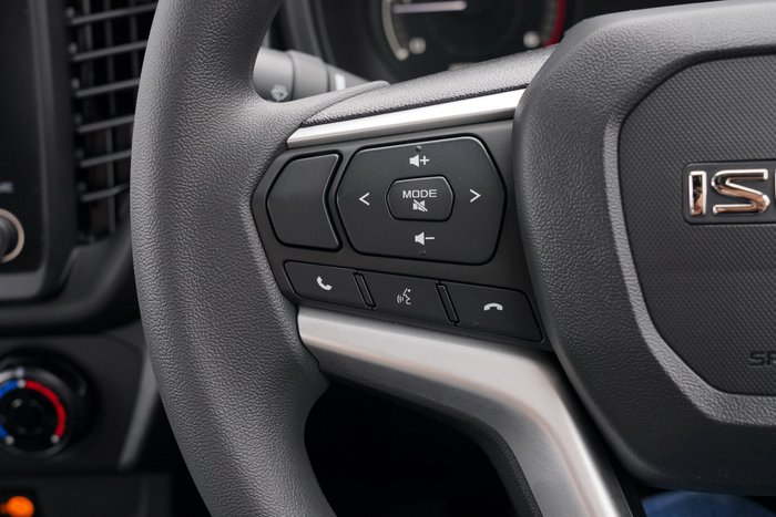 2026 Isuzu D-MAX SX High Ride