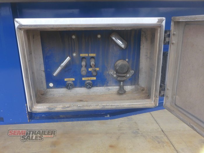 2012 Tefco Rollback Chassis Tipper A Trailer