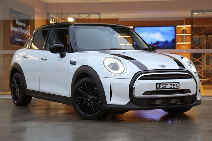 2024 MINI 5D HATCH COOPER CLASSIC