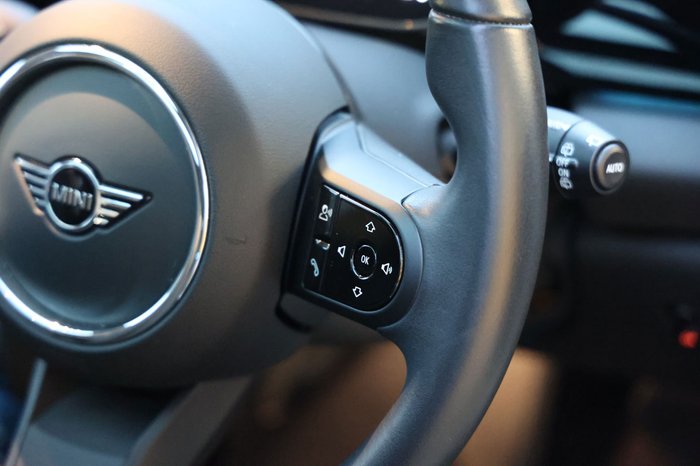 2024 MINI 5D HATCH COOPER CLASSIC