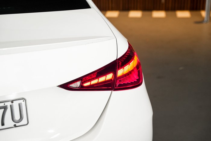 2022 Mercedes-Benz C-Class C300